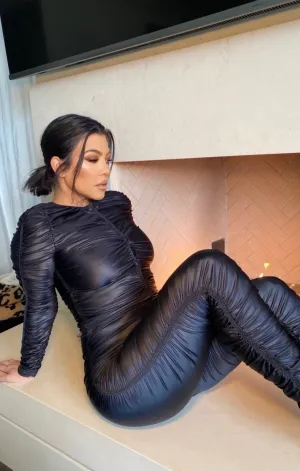 ALEXANDER WANG (RARE) Set Size: Cardigan - No size tags, fits like S Top - No size tags, fits like S Pants - No size tags, fits like M