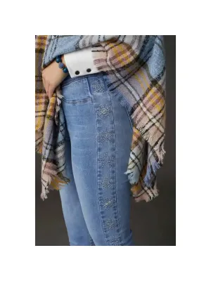 Alexis top Snap Cuff