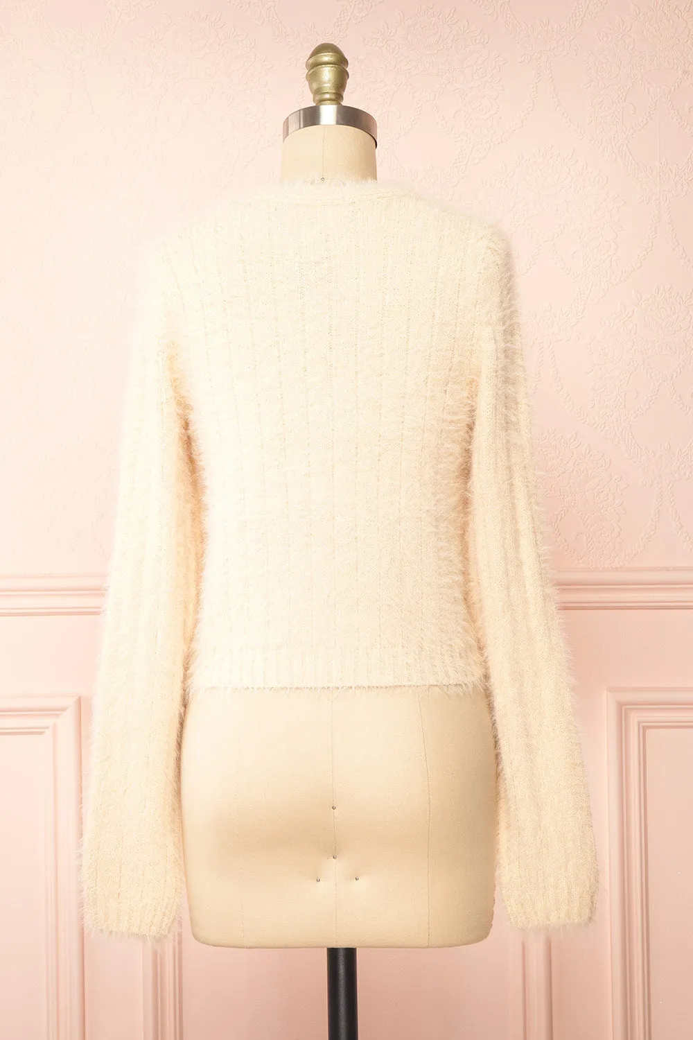 Apini Ivory | Fuzzy Cropped Cardigan
