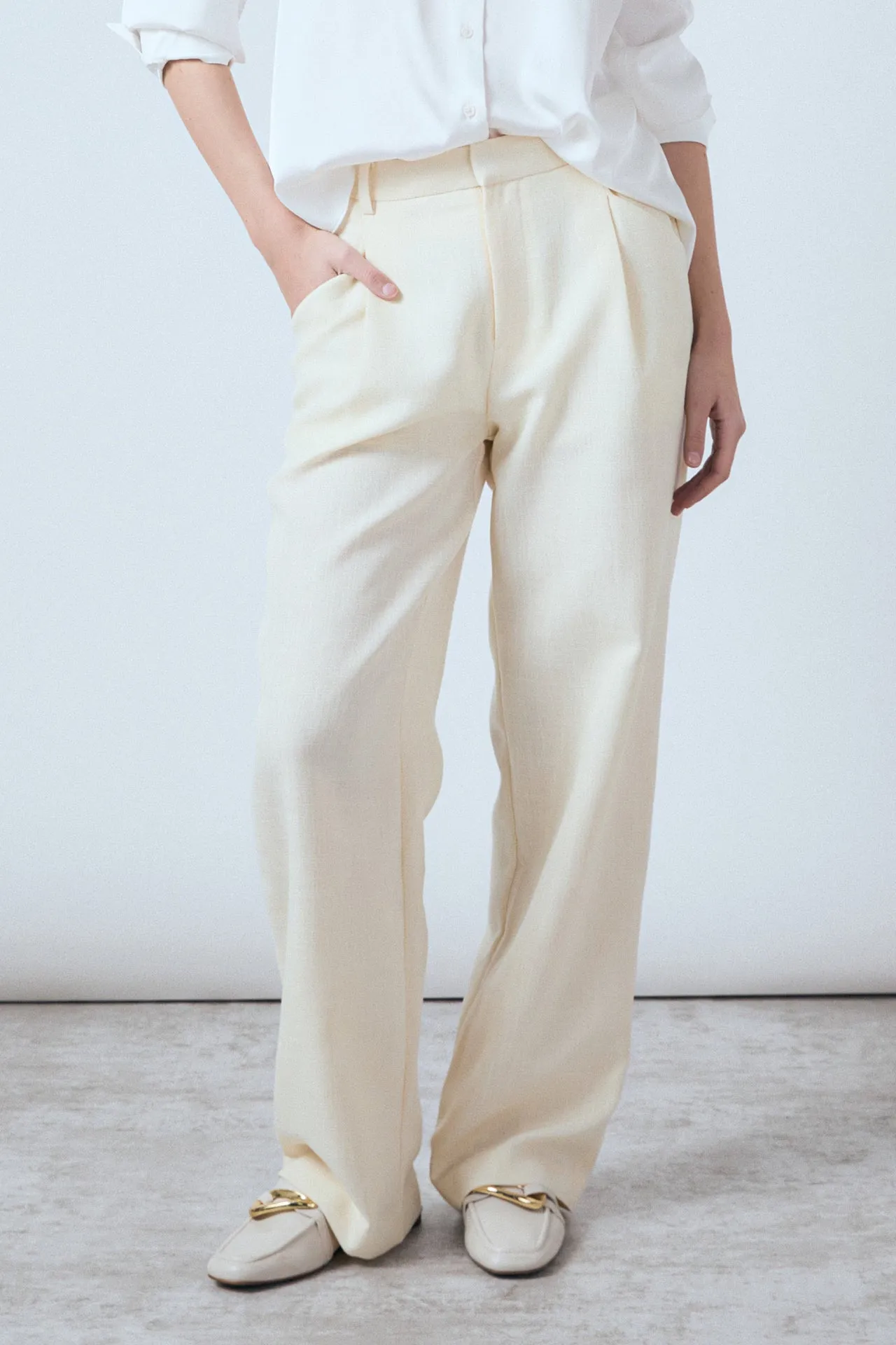 Ashton High Waisted Pleated Linen Pants