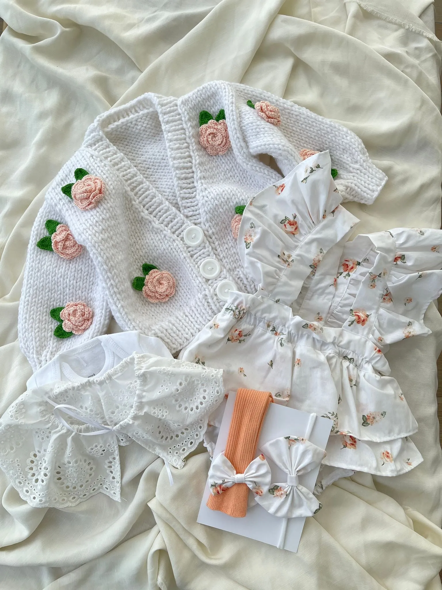 Beautiful Jam pants 5 piece set with rose print details.