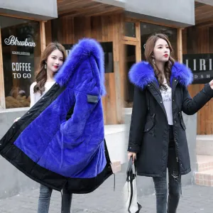 Casual, versatile hooded coat