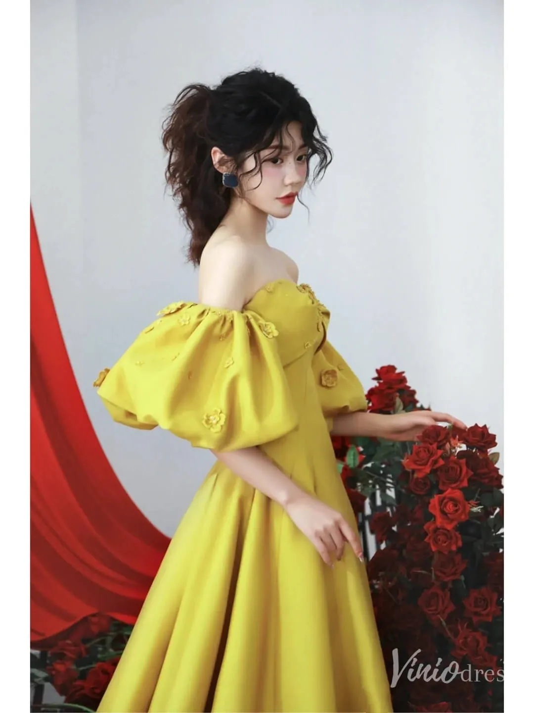 Gold Satin Puffed Sleeve Prom Dresses Off the Shoulder Formal Gown FD2314