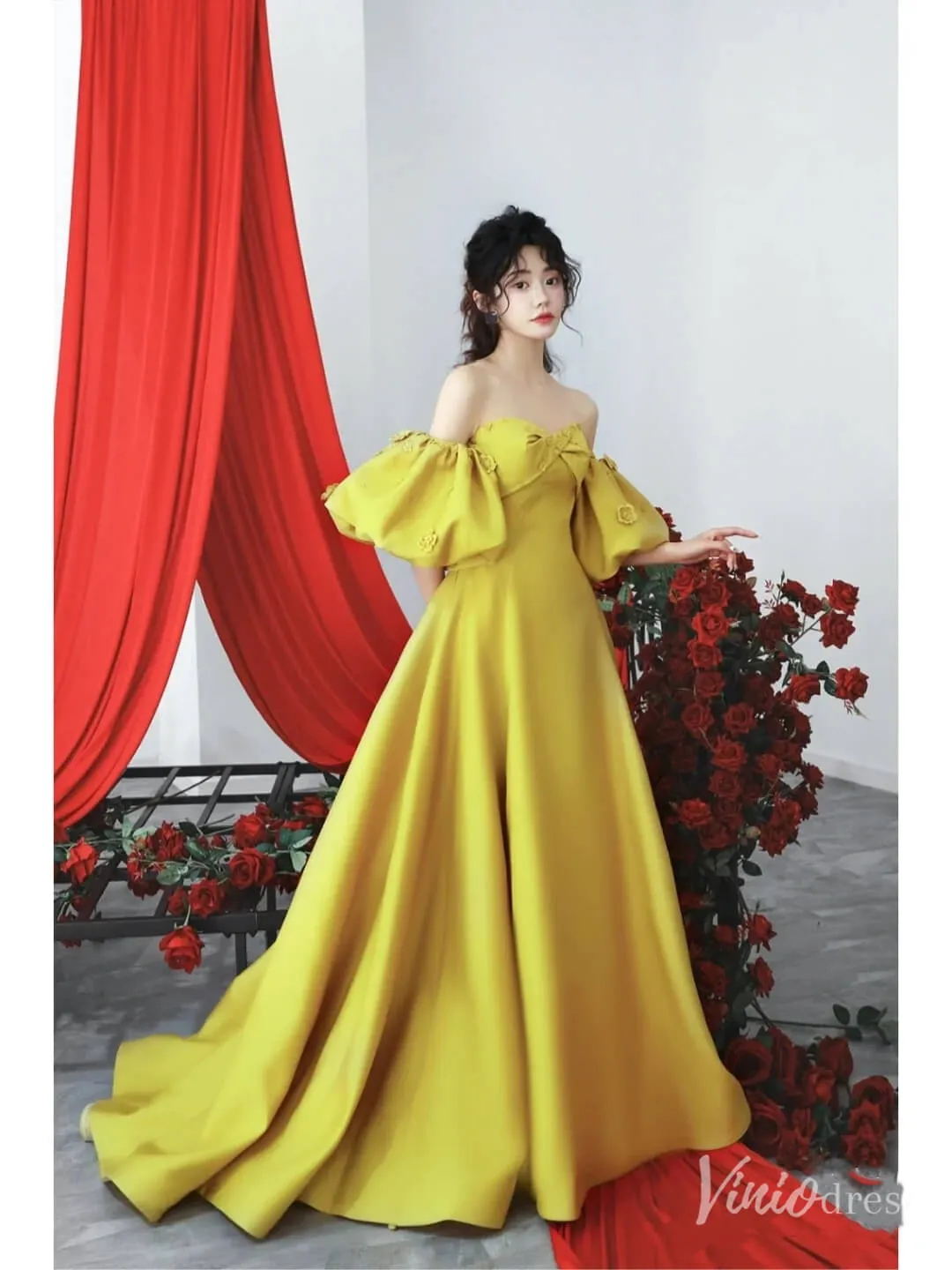 Gold Satin Puffed Sleeve Prom Dresses Off the Shoulder Formal Gown FD2314