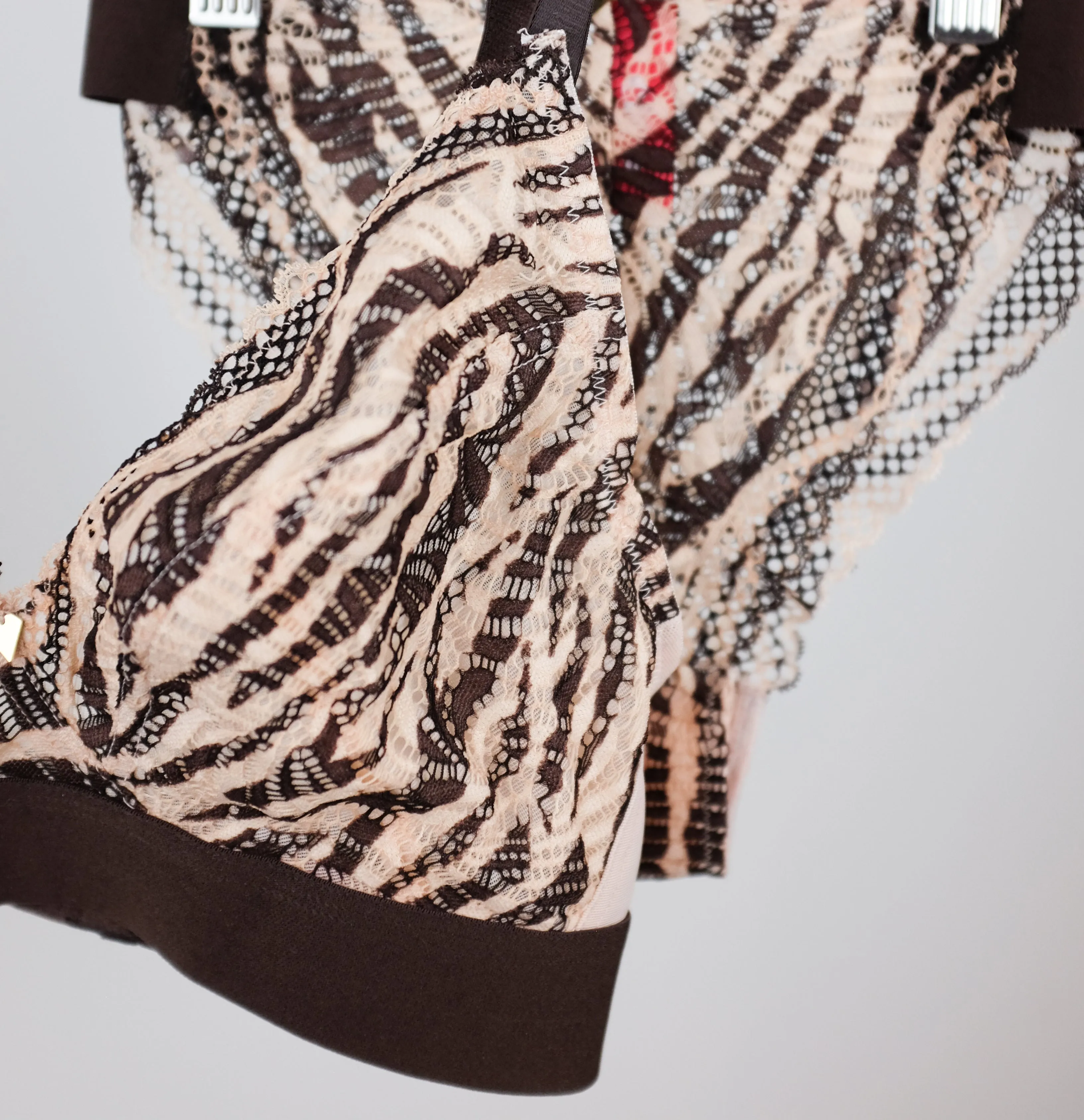 Graphic lace tanga [Zebra]