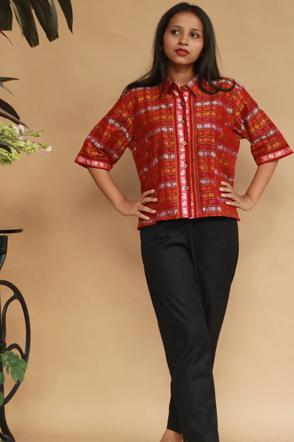 Kanaka | Khunn Cropped Shirt | Multicolour Elephants