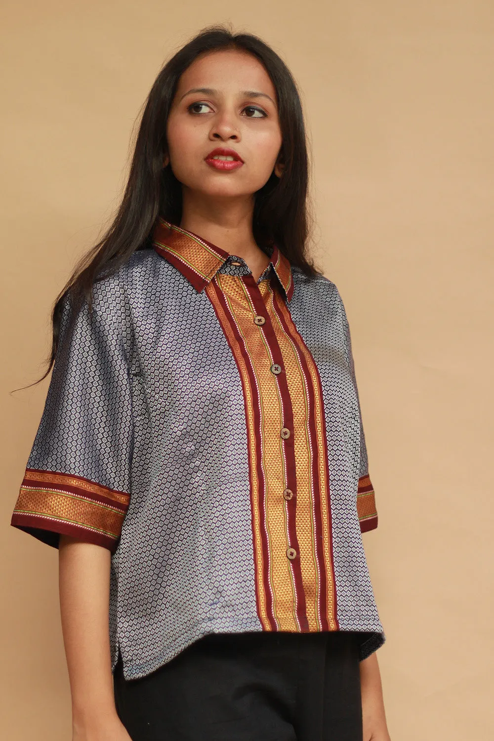 Kanaka | Khunn Cropped Shirt | Silver