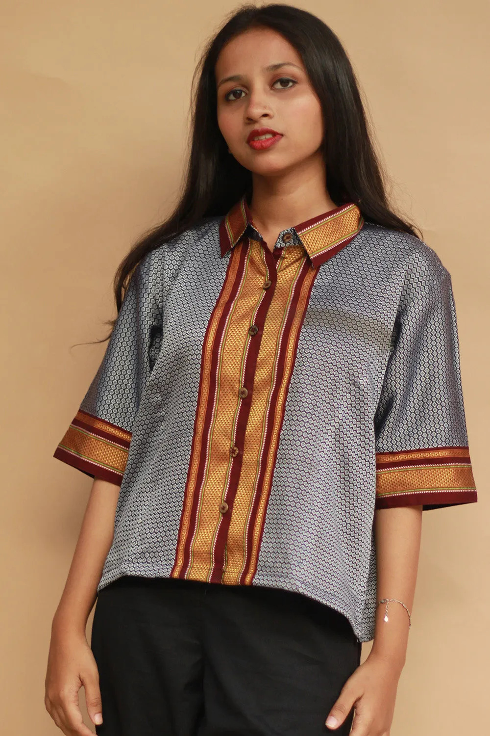 Kanaka | Khunn Cropped Shirt | Silver