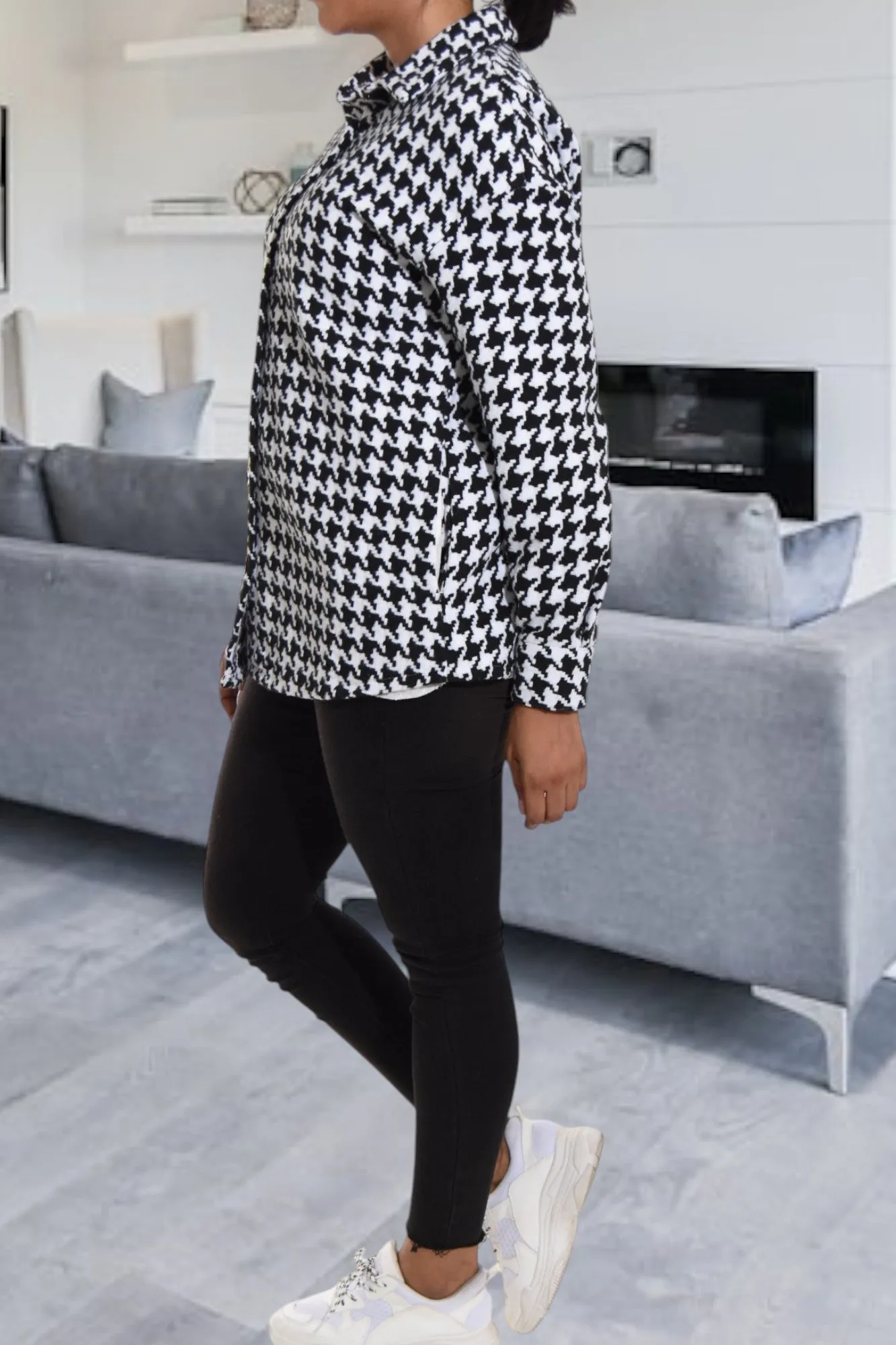 Ladies Houndstooth Pattern Blazer