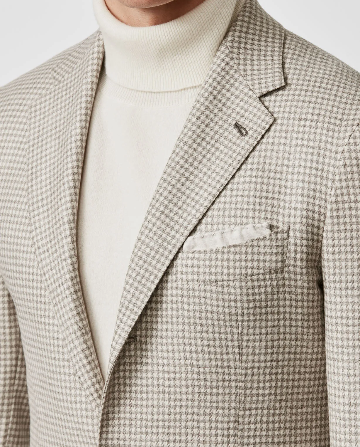 Loro Piana Oatmeal Sand S120 Merino Wool Houndstooth