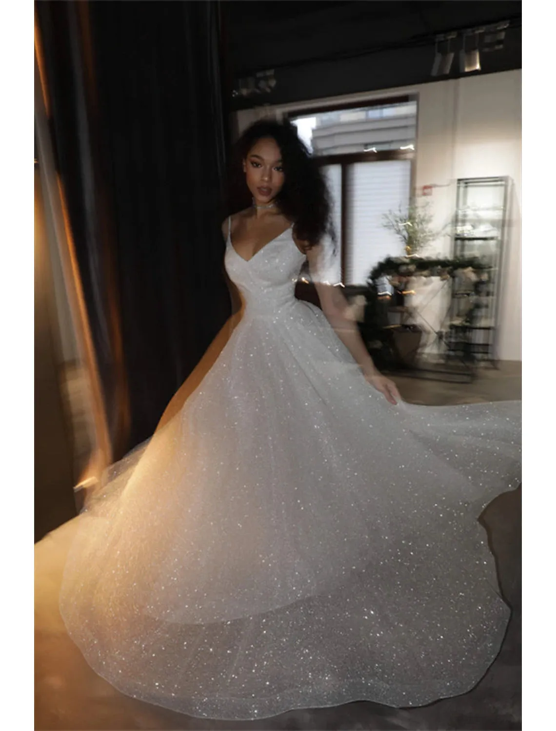 Luolandi Hall Sparkle & Shine Casual Wedding Dresses A-Line Camisole V Neck Spaghetti Strap Sweep / Brush Train Sequined Bridal Gowns