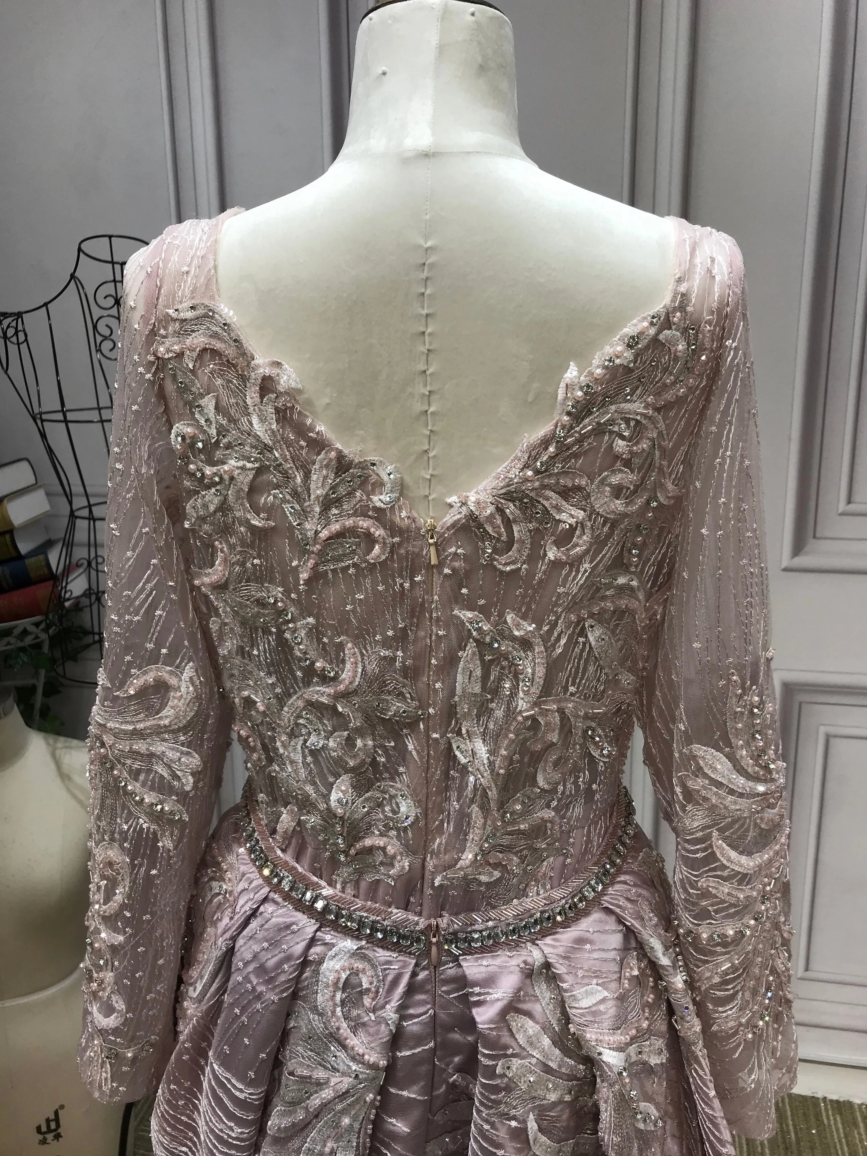 Luxurious crystals pearls rhinestones handmade beaded sparking long sleeves dusty pink dresses 2020