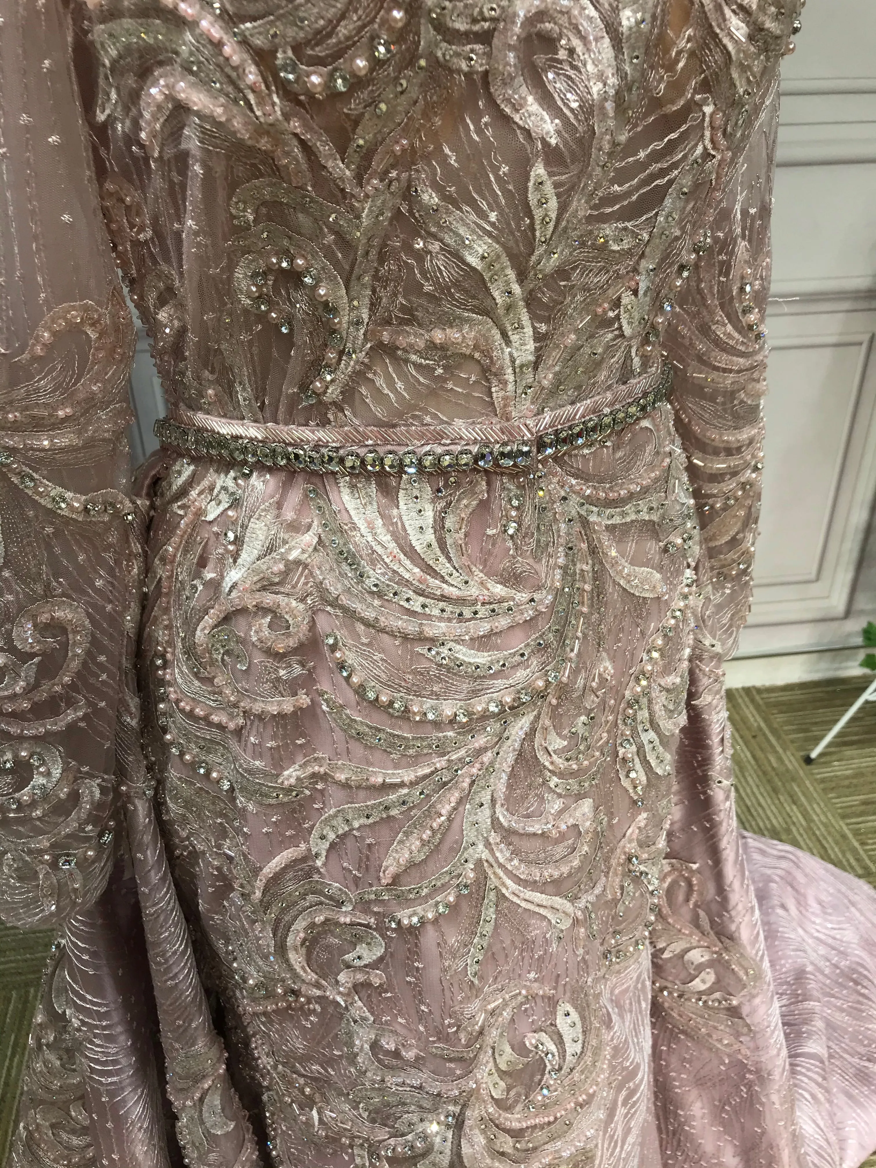 Luxurious crystals pearls rhinestones handmade beaded sparking long sleeves dusty pink dresses 2020